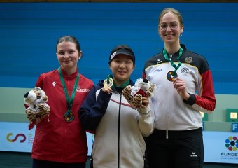 울진군청 사격팀 권은지, 2024 그라나다 월드컵 여자 10m 공기소총 개인 금메달