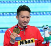 우하람 선수,  한국 남자 다이빙 최고 성적 기록